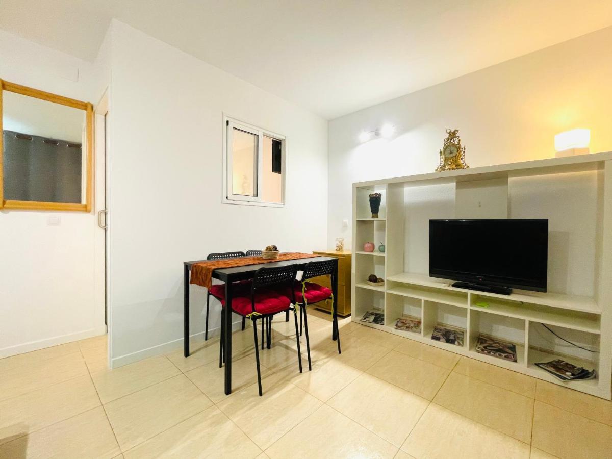 Renovado Apartamento En Zona Residencial A Pasos Del Mar Salou Exterior photo